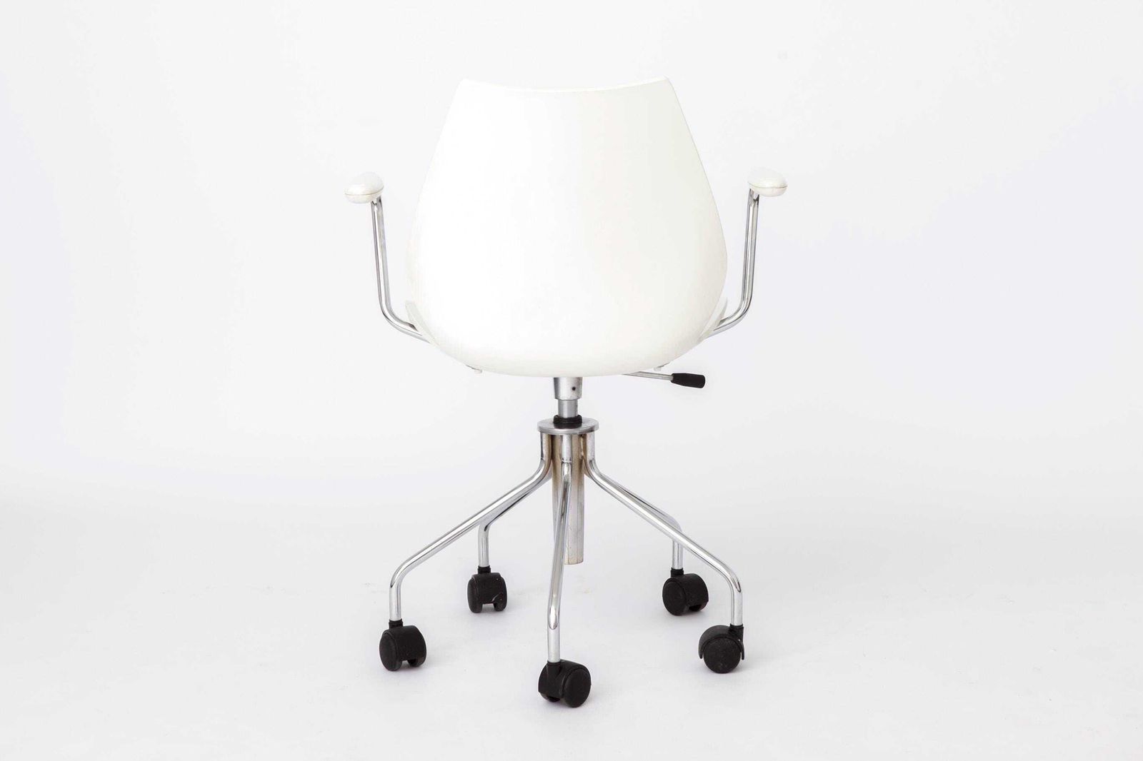 Vintage Kartell Maui Draaistoel van Vico Magistretti | Italiaanse Design Bureaustoel | jaren 2000 photo vinterior
