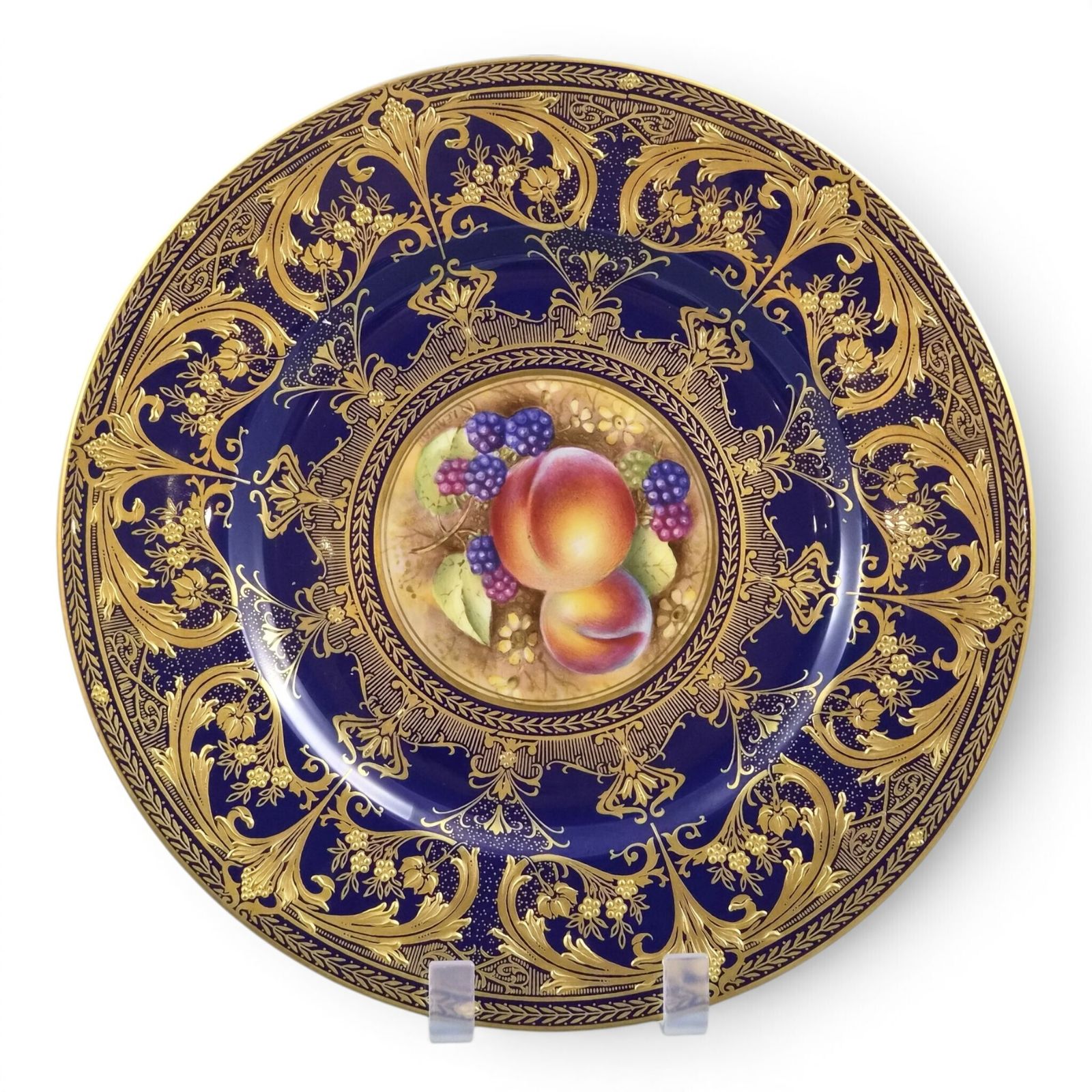 Royal Worcester Painted Fruit bord door Brian Leaman, ca. jaren 1970