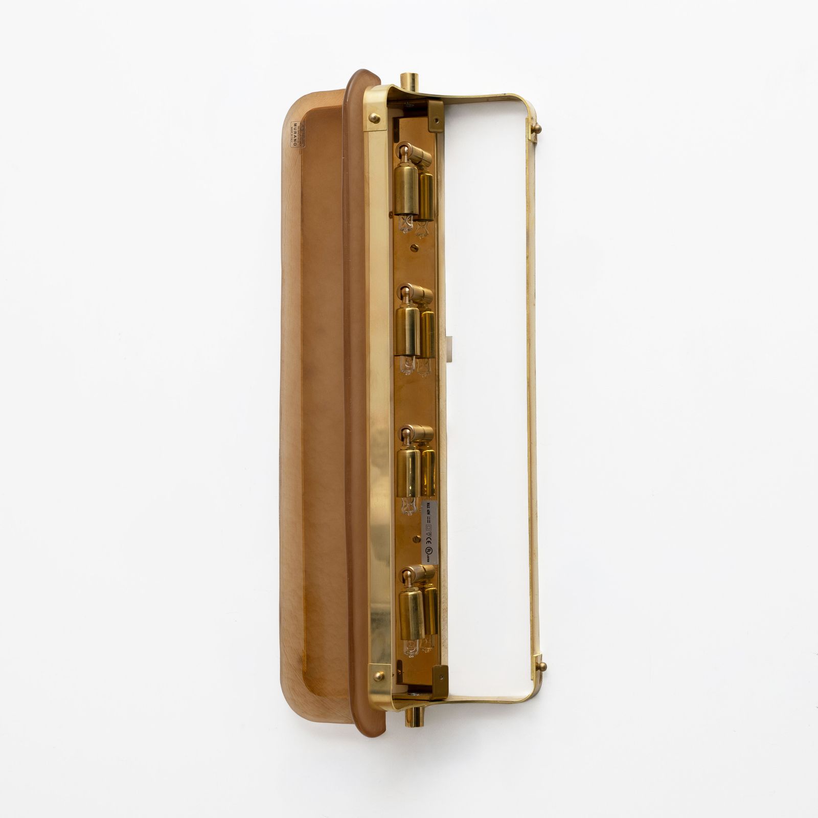 Paar grote gebogen wandlampen van amberkleurig Muranoglas en messing photo buy