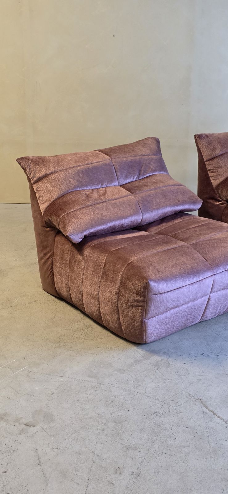 Set Of 2 Lounge Chairs By Marc Held For Dunlopillo In Velvet Rose Fabric, 1970s photo vinterior