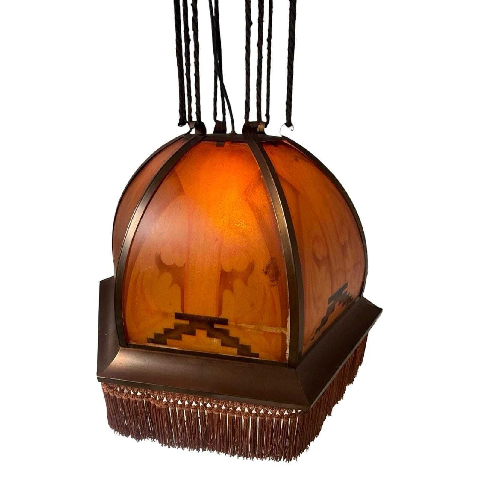 Art Deco / Amsterdamse School   Glas-in-lood Hanglamp   Bronzen Frame   In De Stijl Van Tuschinski   Geen Barsten, Volledig Compleet. photo 638.0
