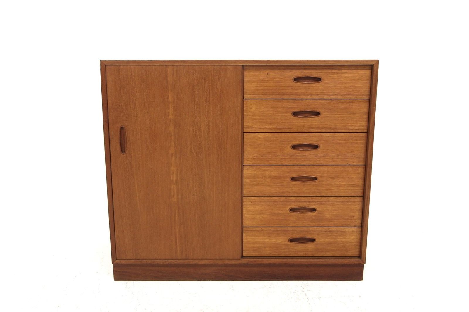 Domi Mounted Teak Wardrobe By Nils Jonsson For Hugo Troeds, Sweden, 1960 photo for sale