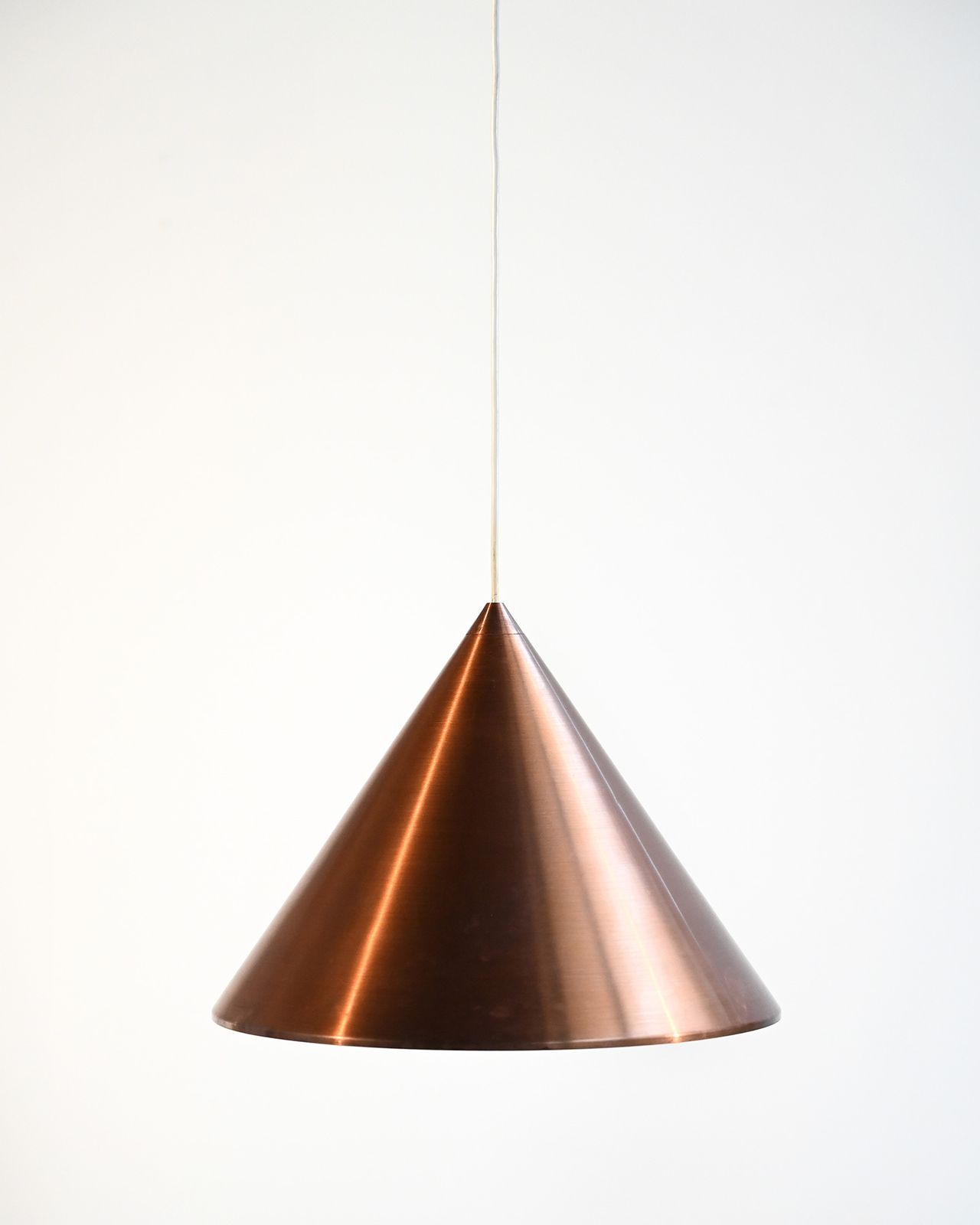 "Biljard" plafondlamp van Arne Jacobsen voor Louis Poulsen, ca. jaren 1960 photo for sale