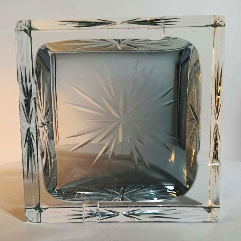 Grote, zeldzame vierkante asbak of vide-poche in Muranoglas door Mandruzzato, jaren 1970. 14 cm / 5,51 inch photo buy