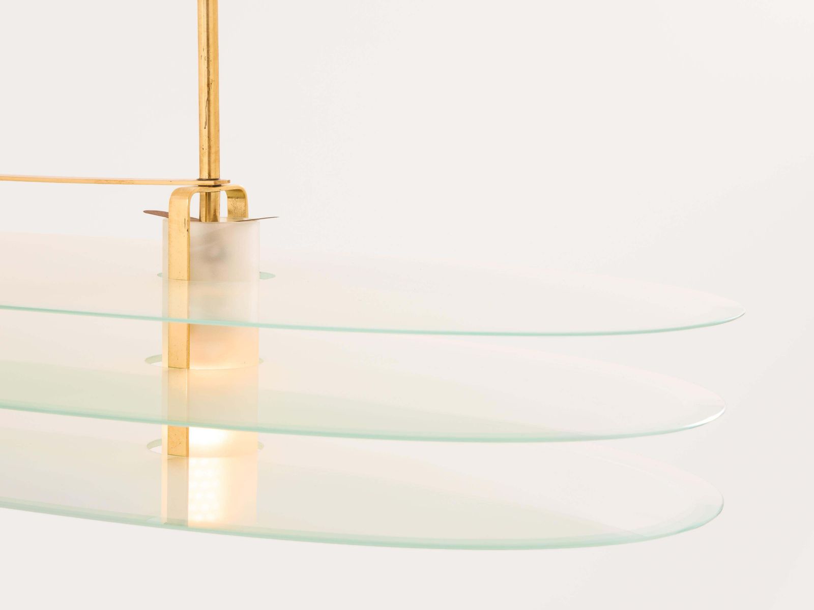 Lustre Roberto Volonterio et Cesare Benedetti en laiton et verre, années 1980 photo buy