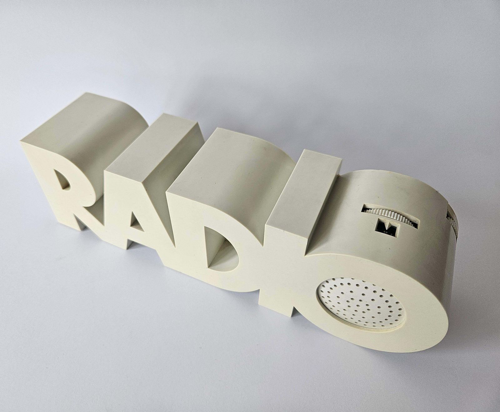 Rare Midcentury Table Or Desk Radio, Space Age, Italy, 1970s photo vinterior