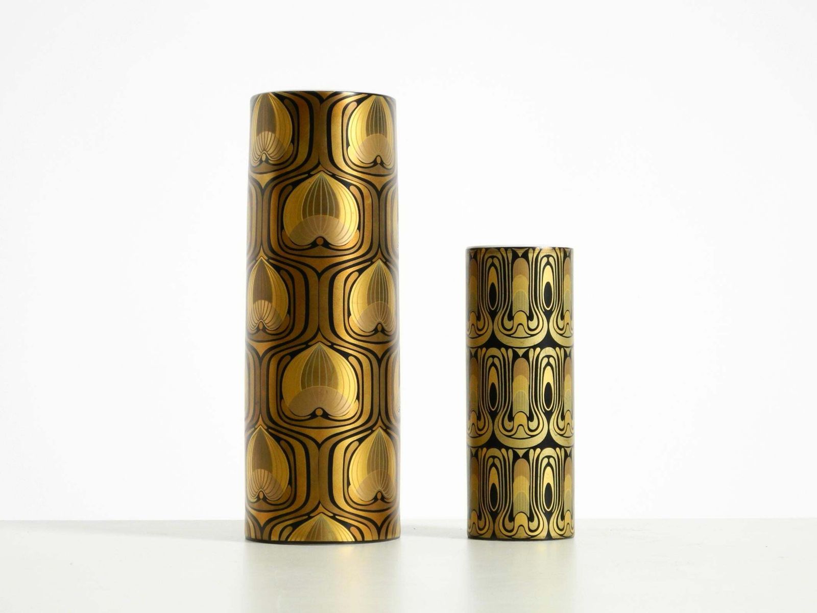 Twee porseleinen vazen uit de jaren 1970 van Björn Wiinblad voor Rosenthal Studio Linie photo 306.0