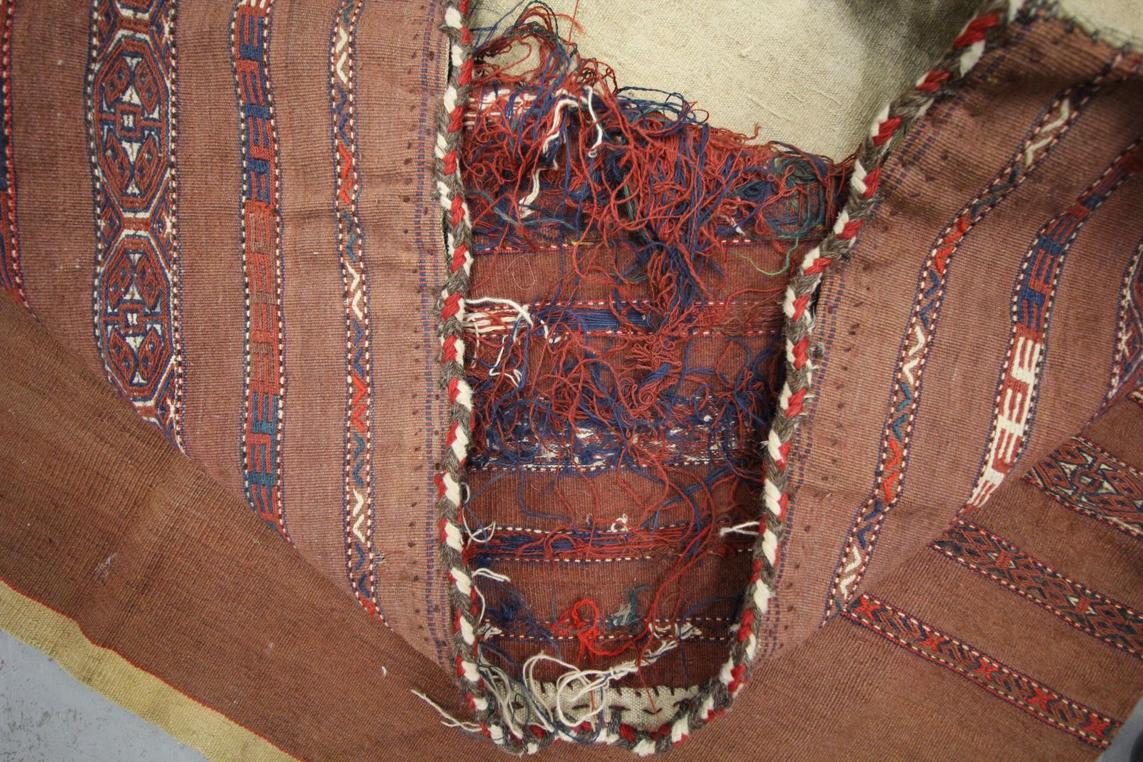 Tapis d'époque Chuval, housse de coussin de sol en laine orientale rouille, fait main photo vinterior