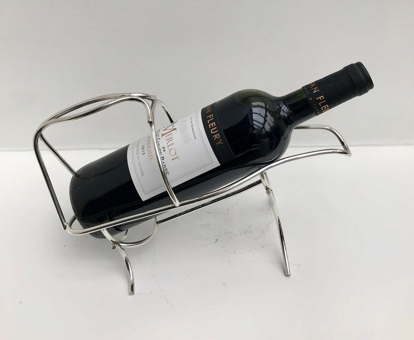 Woonaccessoires Mid-Century wijnmandje: Belgische barkar, wijnflessenhouder photo