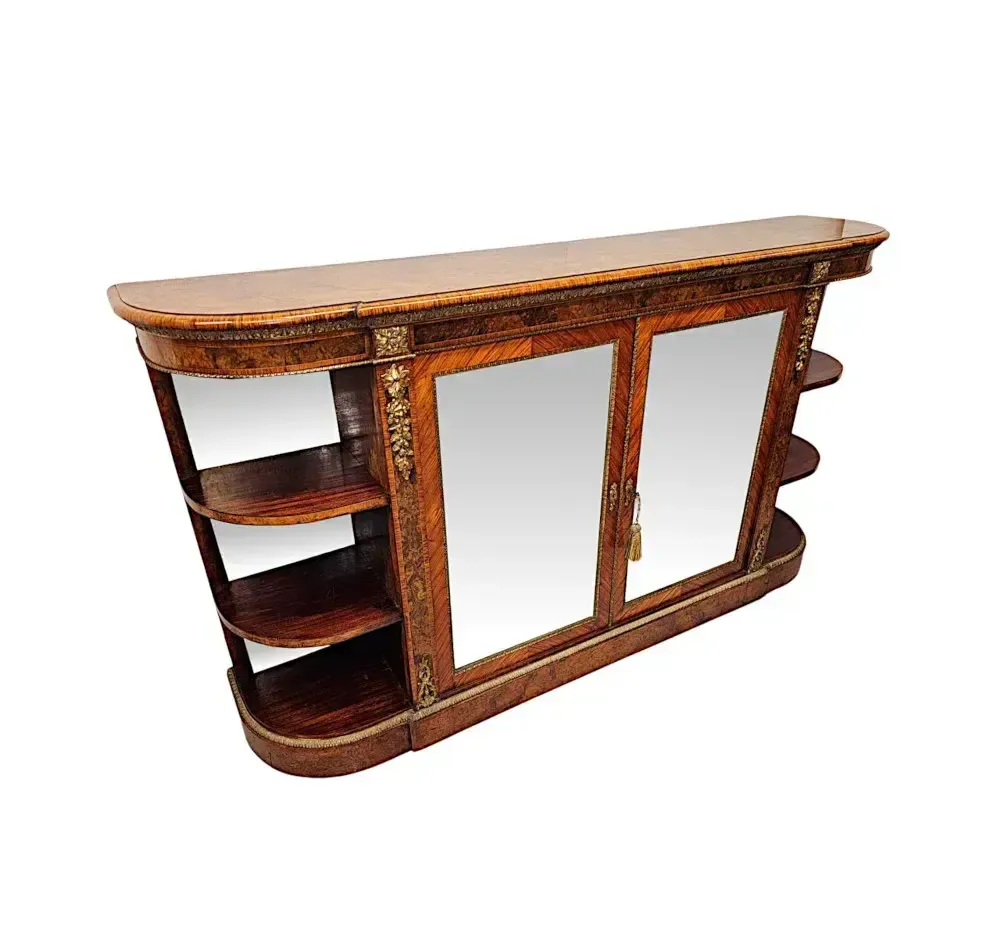 Zeer zeldzame grote 19e eeuwse ingelegd wortelnouten credenza, gestempeld 'Gillows' photo furniture