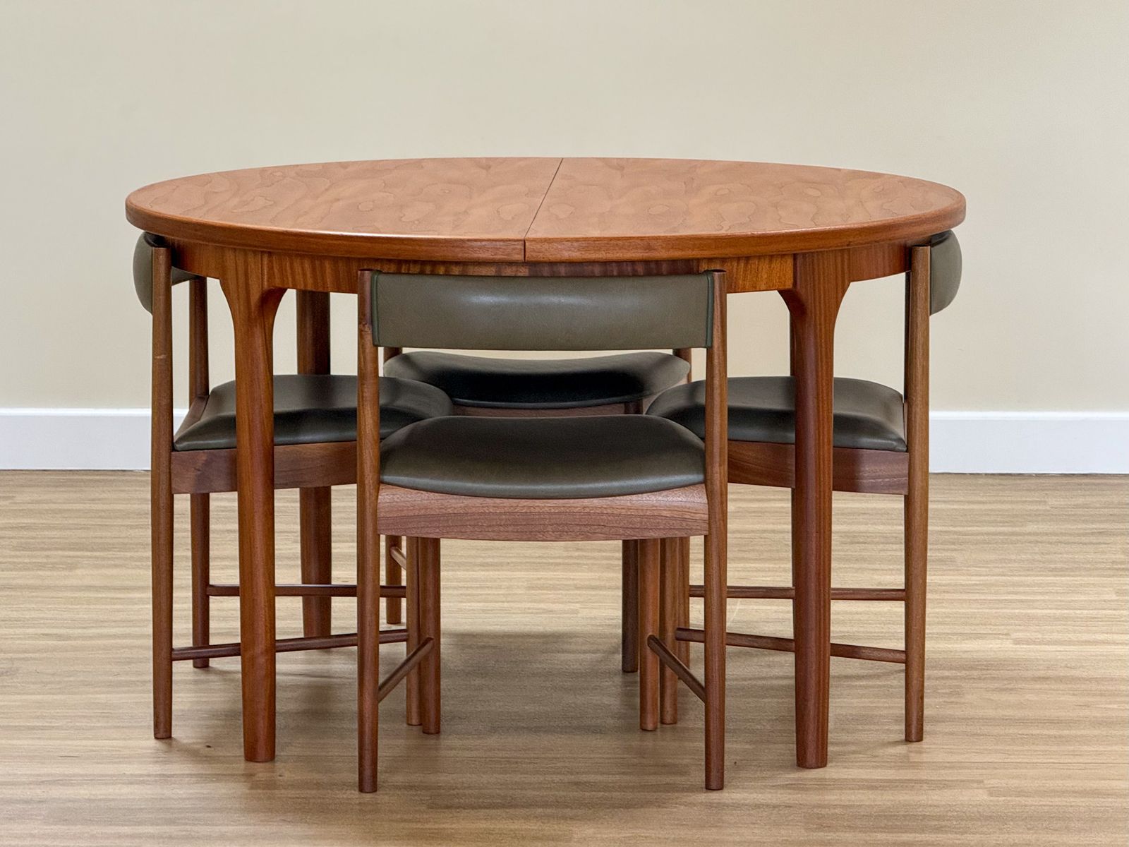 McIntosh Dunvegan Teak Dining Set – Round Extending Table & 4 Chairs (1960s Scotland) photo 1800.0
