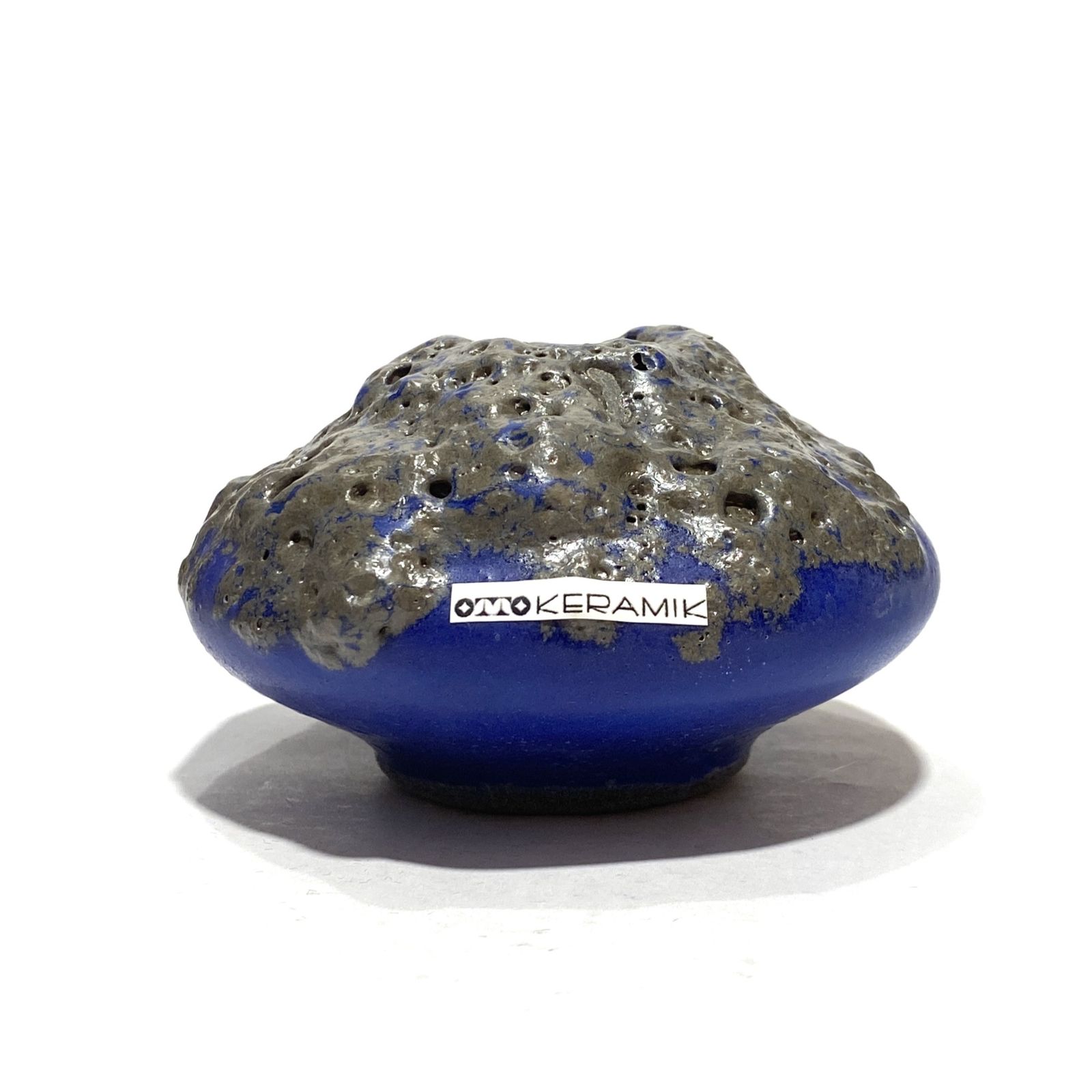 Otto Keramik 203 Vaas in Blauw Fat Lava (11 cm diameter), West-Duits Aardewerk Glazuur