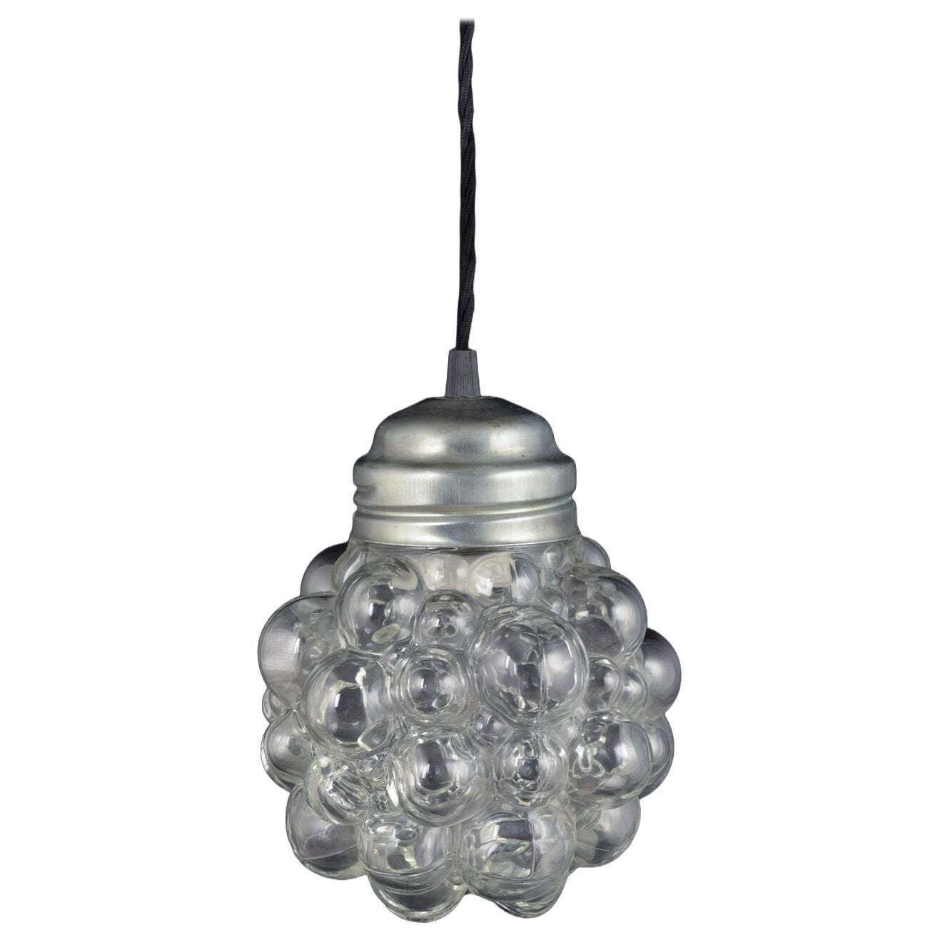 Suspension Helena Tynell pour Limburg. "Bubble", années 1970.
