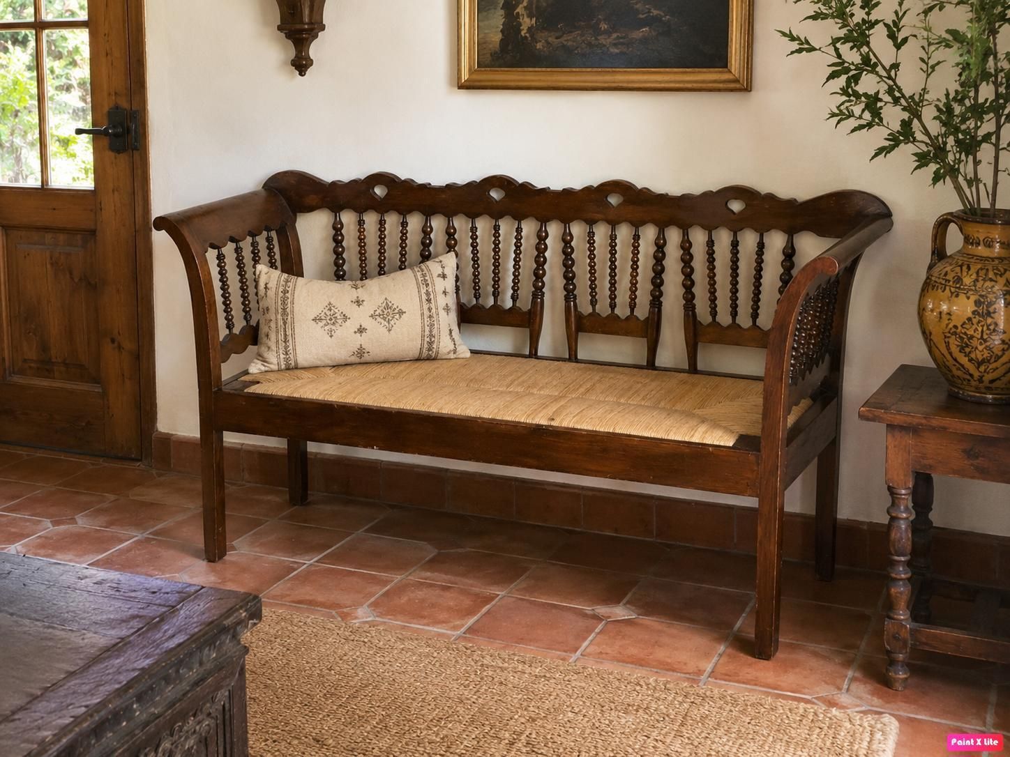Banc catalan du XXe siècle en noyer, siège et accoudoirs tapissés photo furniture