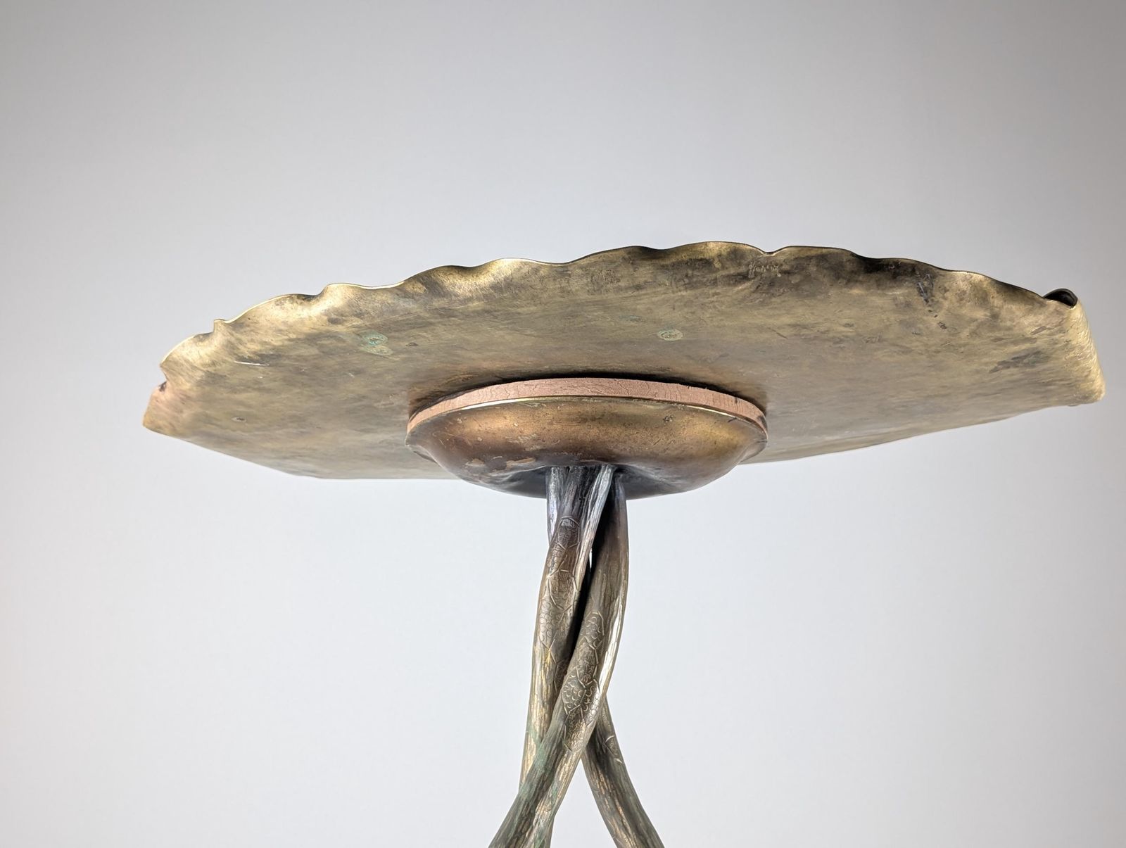photo vintage Japanese Art Nouveau Bronze And Brass Table With Dragonfly, 1920s