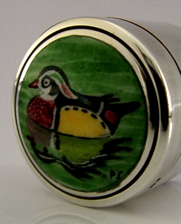 Boîte en argent massif sterling et émail, représentation de canard, Angleterre, 1979