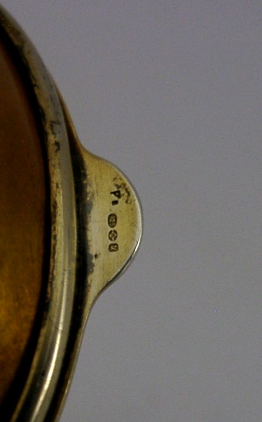 photo for sale Boîte en argent massif sterling doré et émaillé, 1994, 26 g