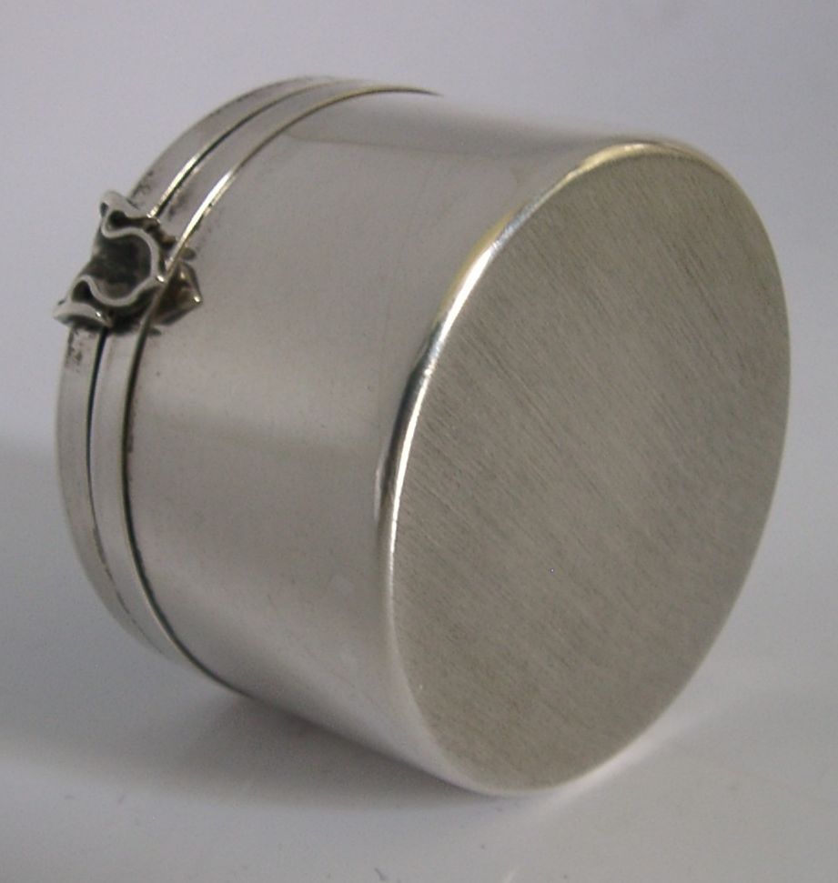 Boîte anglaise en argent sterling et émail céramique 1995, 34 g photo buy