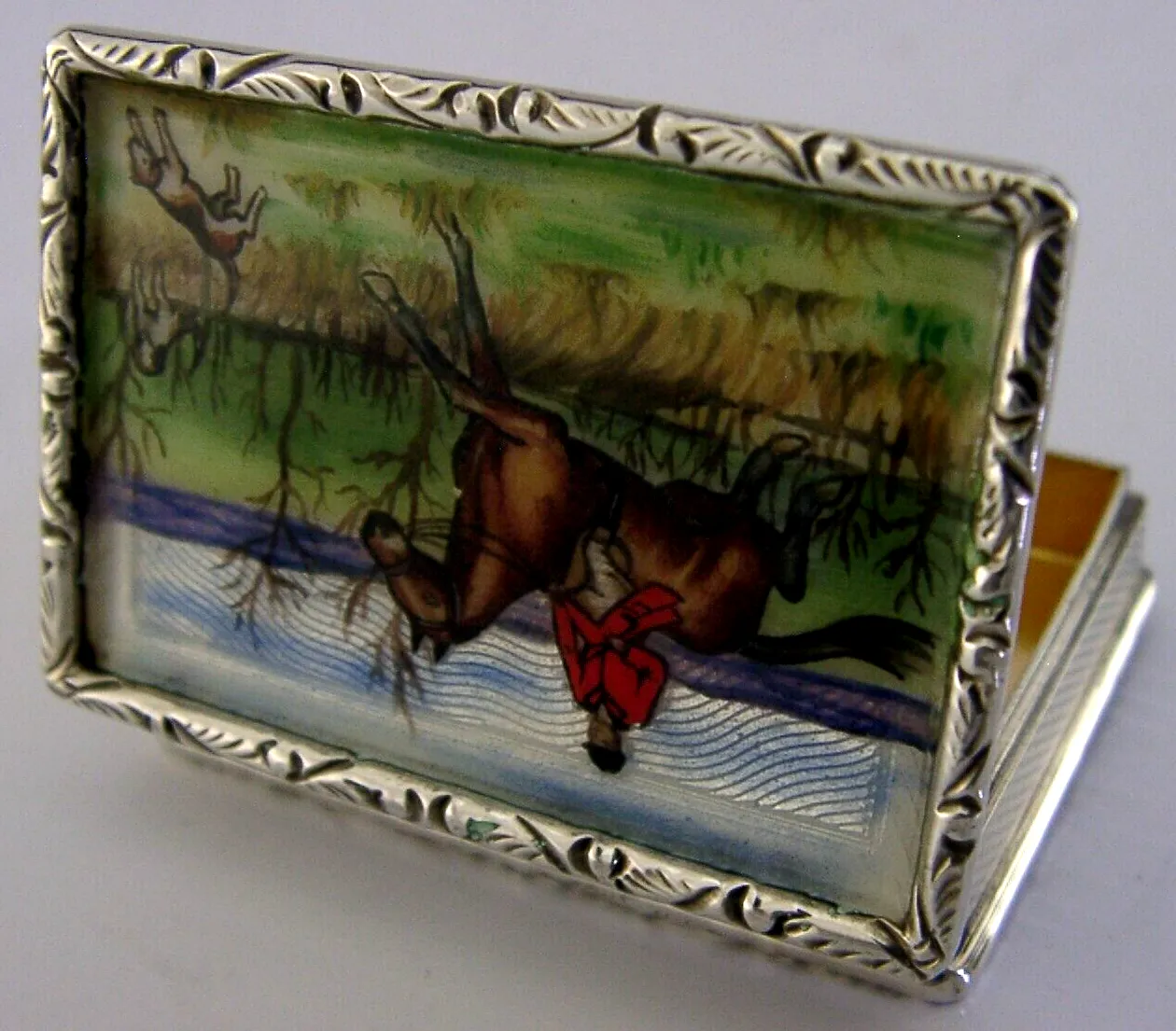 Tabatière en argent sterling et émail, scène de chasse à courre, 1977 photo vinterior