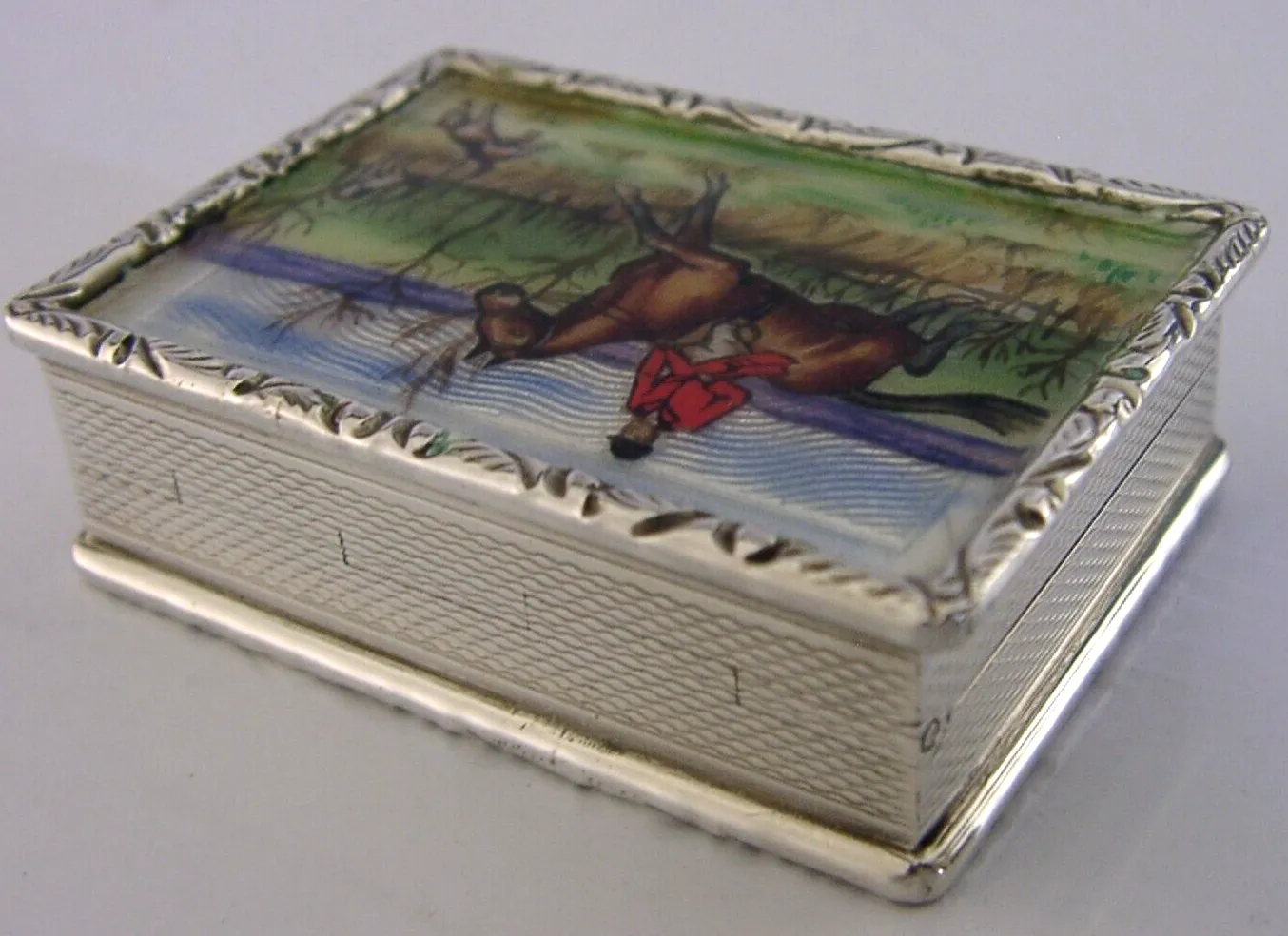 Top Quality Sterling Silver Enamel Fox Hunting Horse Riding Snuff Box 1977 photo vintage