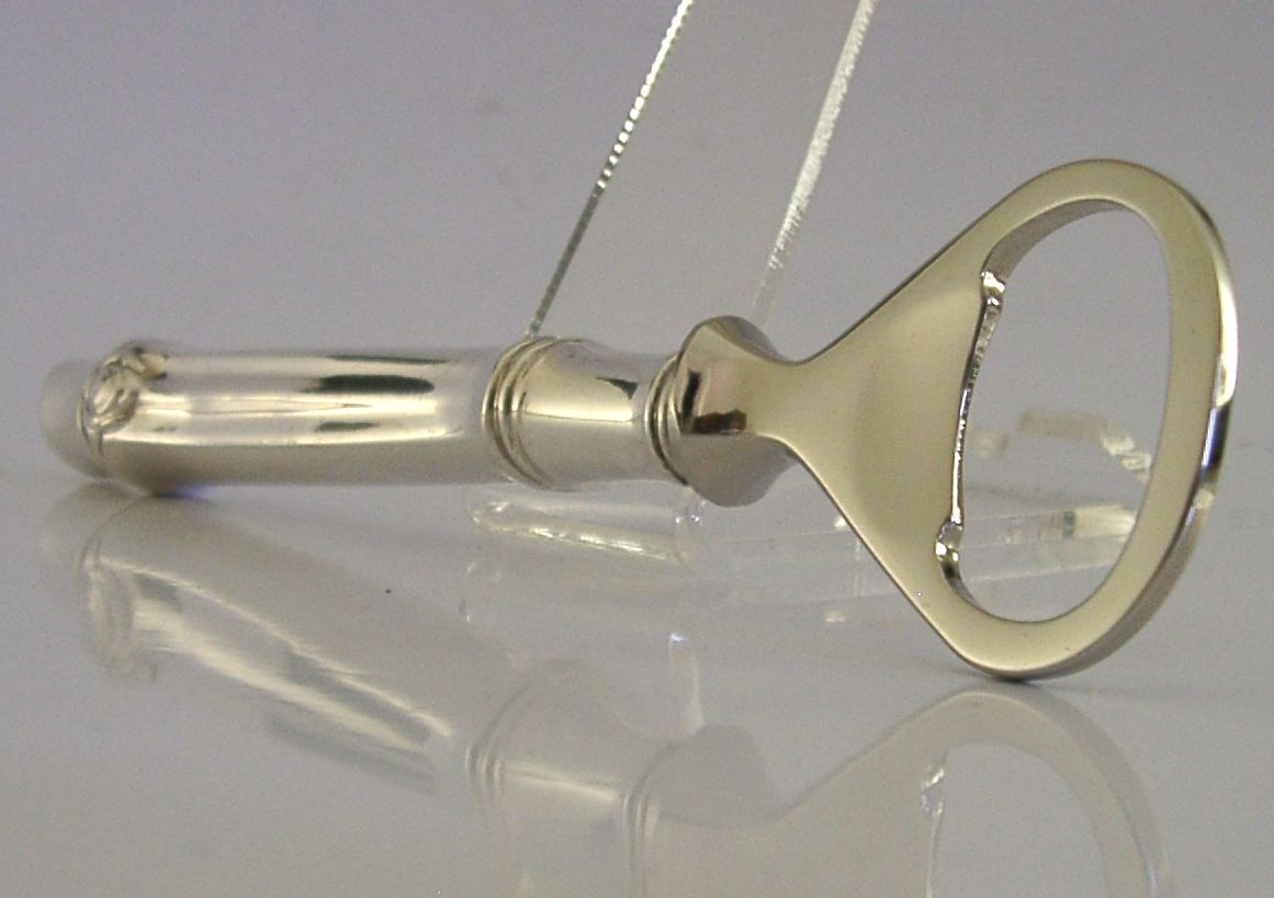 Décapsuleur à manche en argent massif sterling, poinçonné 925, designer italien, vers 1980, 54 g photo furniture