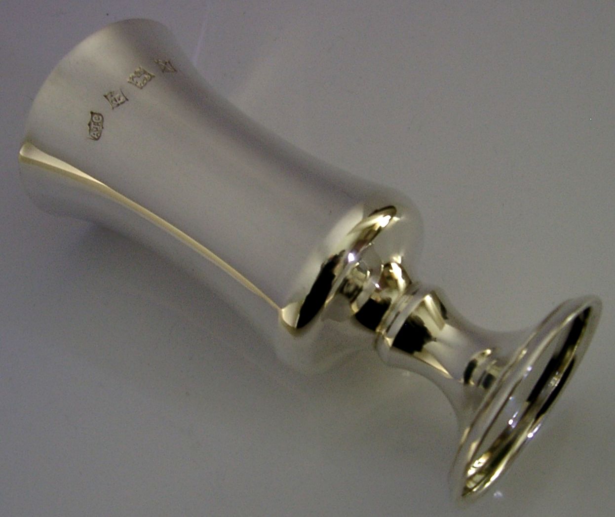Gobelet calice mid-century modern en argent sterling 102 g, 1972 photo for sale