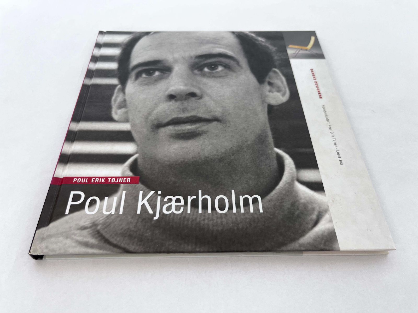 Poul Kjærholm By Poul Erik Tøjner photo furniture