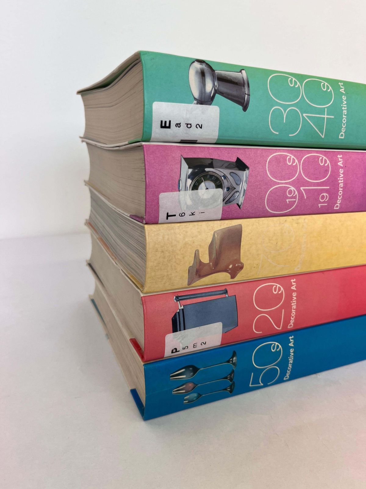 Set Of Decorative Art Books By Charlotte A Peter Fiell / Taschen photo Home Decor