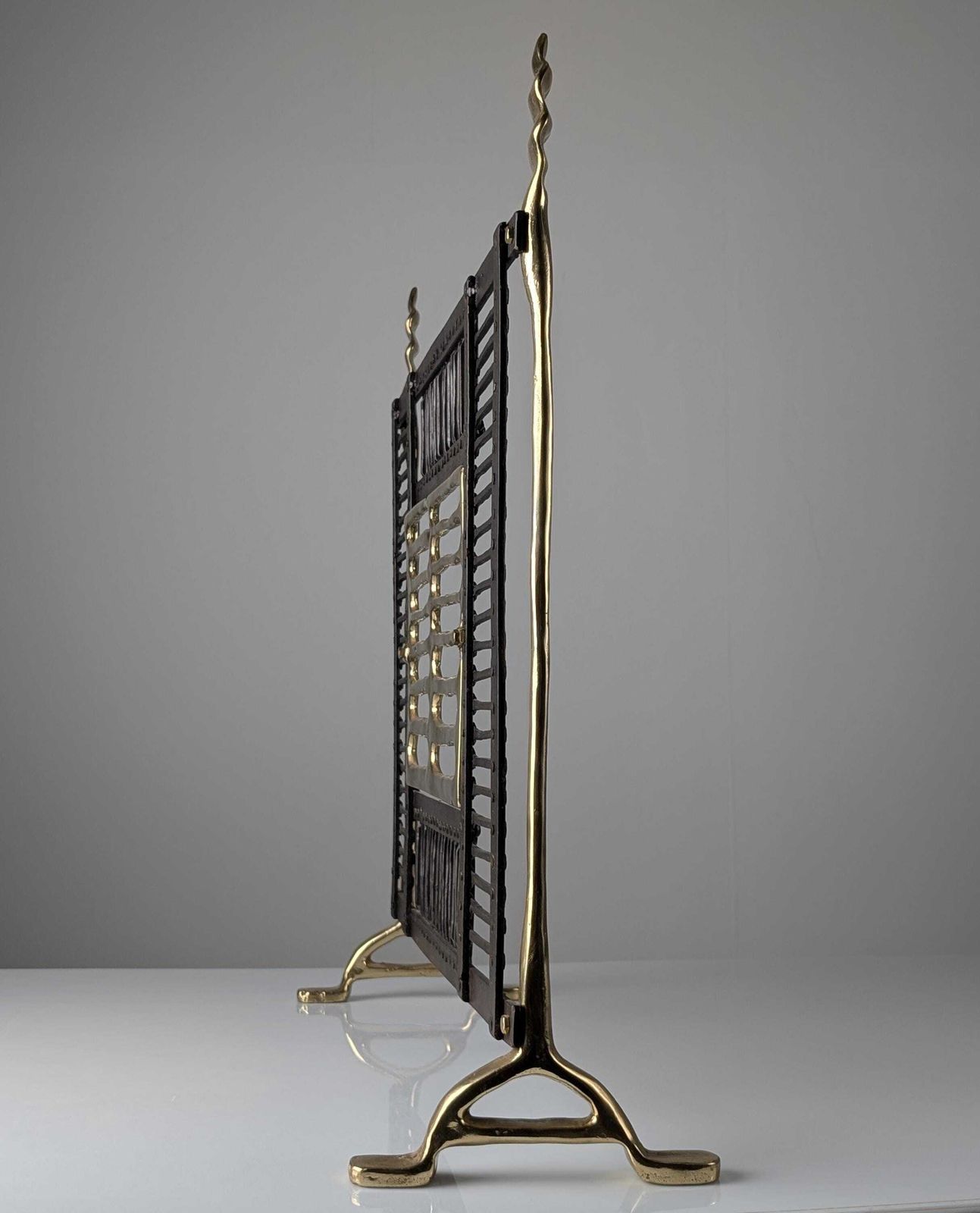 photo furniture Pare-feu David Marshall en laiton et fer forgé, Espagne, années 1970