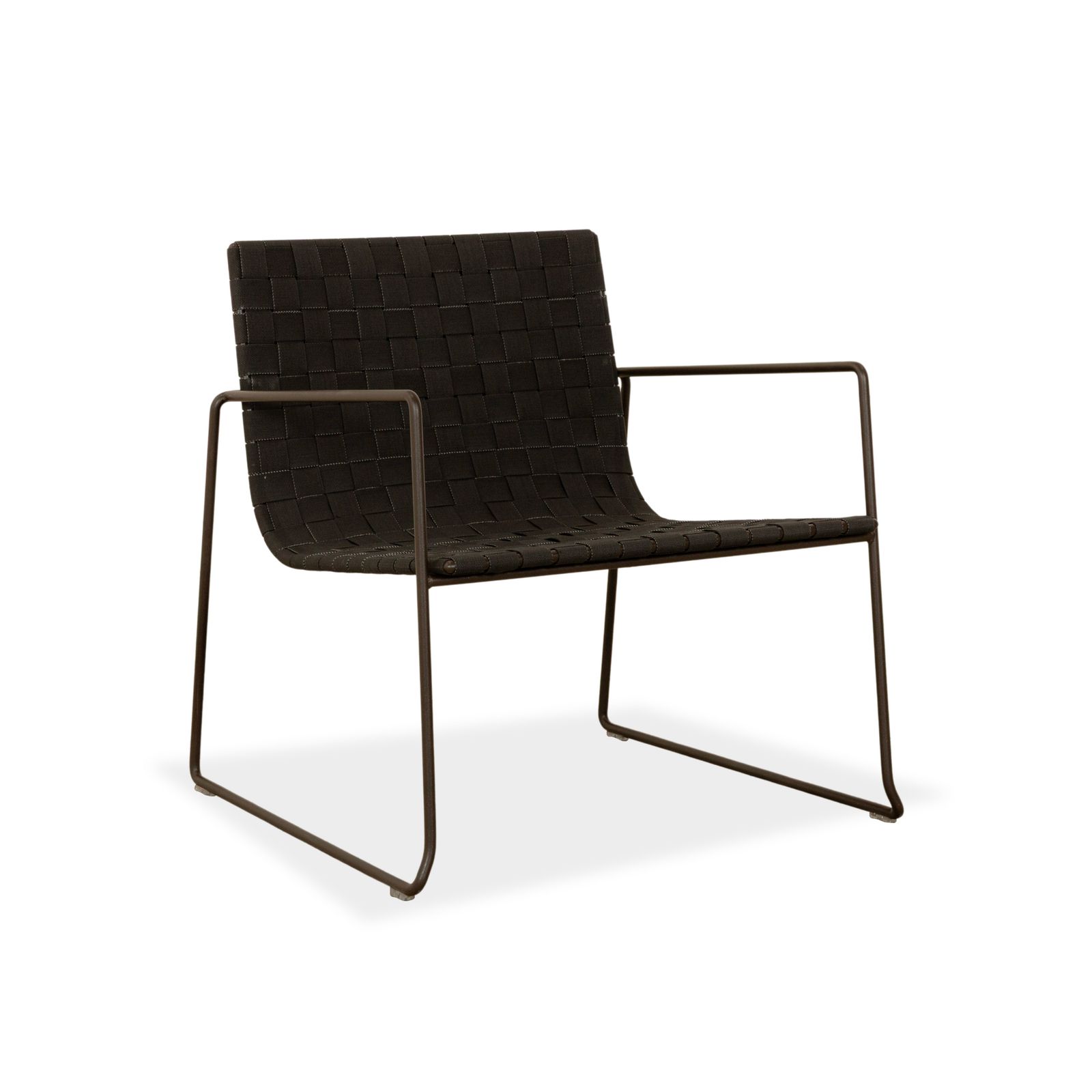 Set van 2 Andreu World Trenza Metal fauteuils zwart donkerbruin outdoor tuin photo furniture