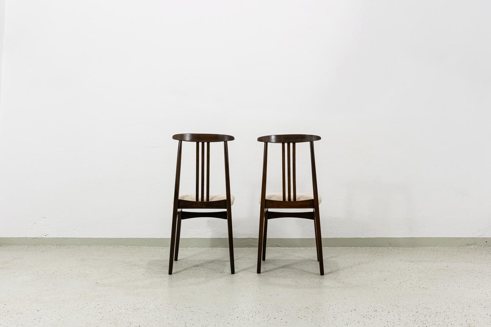 photo for sale Vintage eetkamerstoelen ontworpen door M. Zieliński, jaren 1960, set van 4