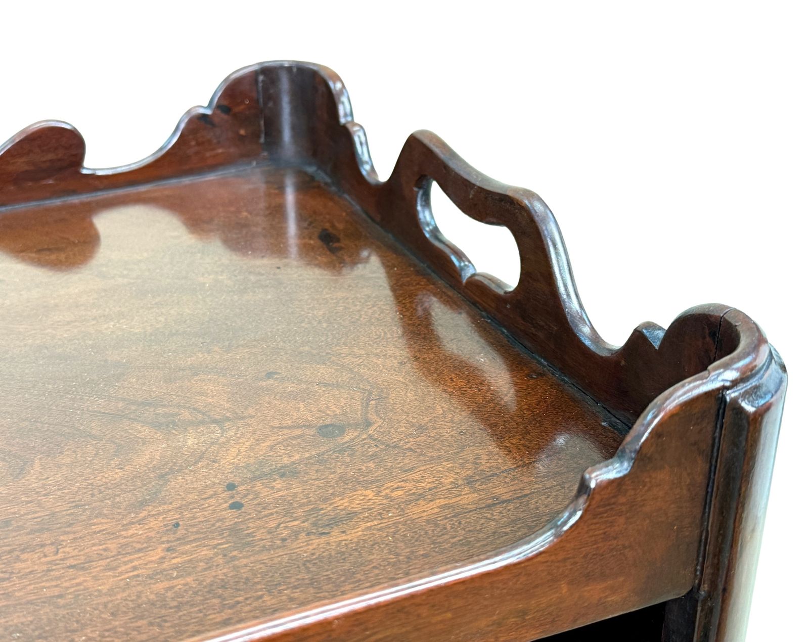 photo furniture Georgian 18th Century Mahogany Bedside Night Table (England, Circa 1760)