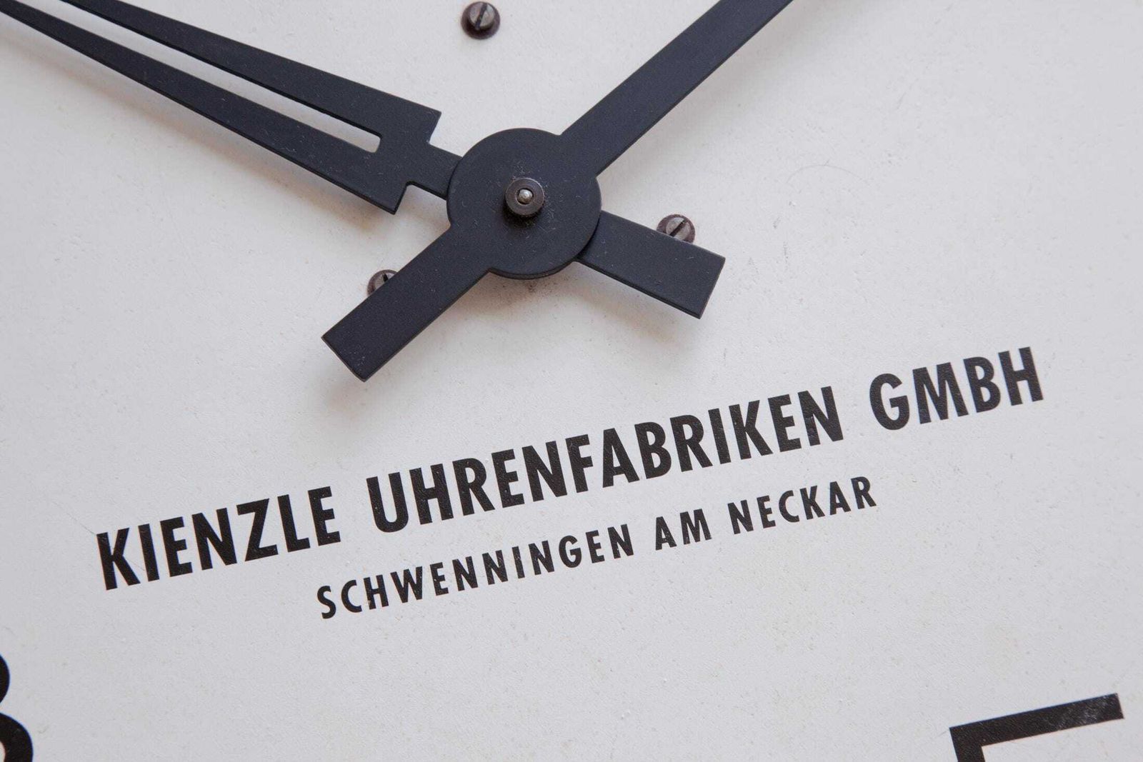 Kienzle Educatieve Klok Wandklok Dealer Promotiemateriaal Bauhaus Mid-Century Art Deco, jaren 1950 photo Woonaccessoires