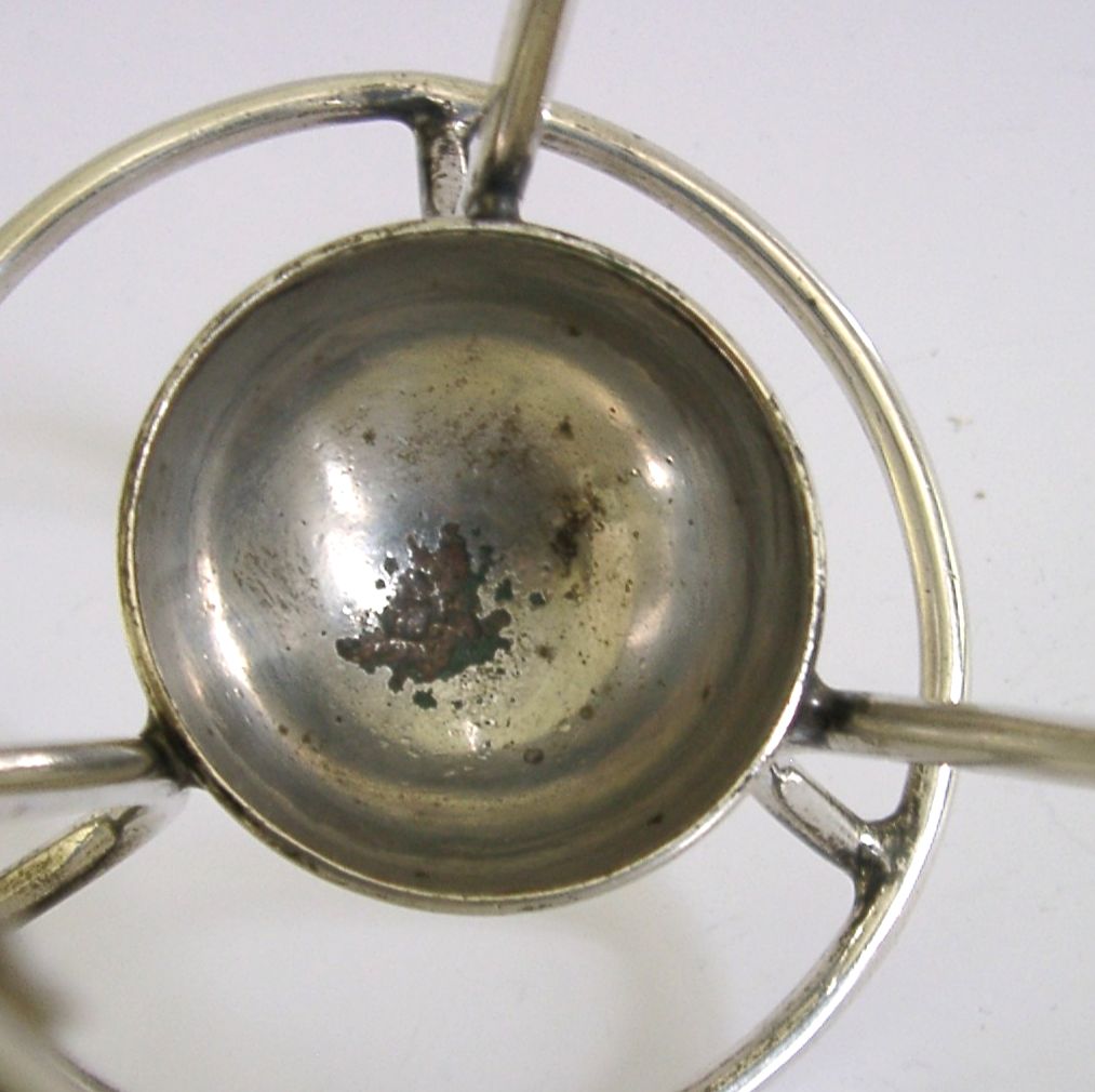 photo furniture Porte-bouteille Hamilton d'époque en métal argenté, vers 1890, époque victorienne