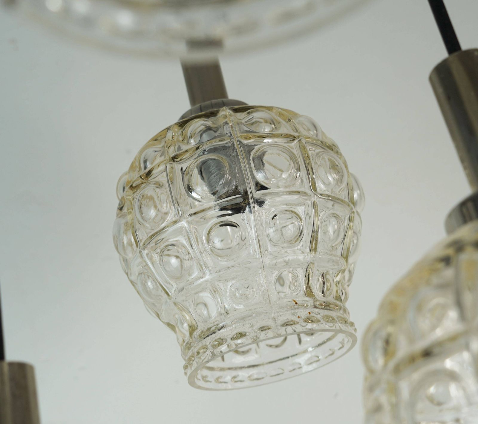 Cascade hanglamp, 7 kappen, bubbeltjesglas en chroom, jaren 1960/70 photo buy