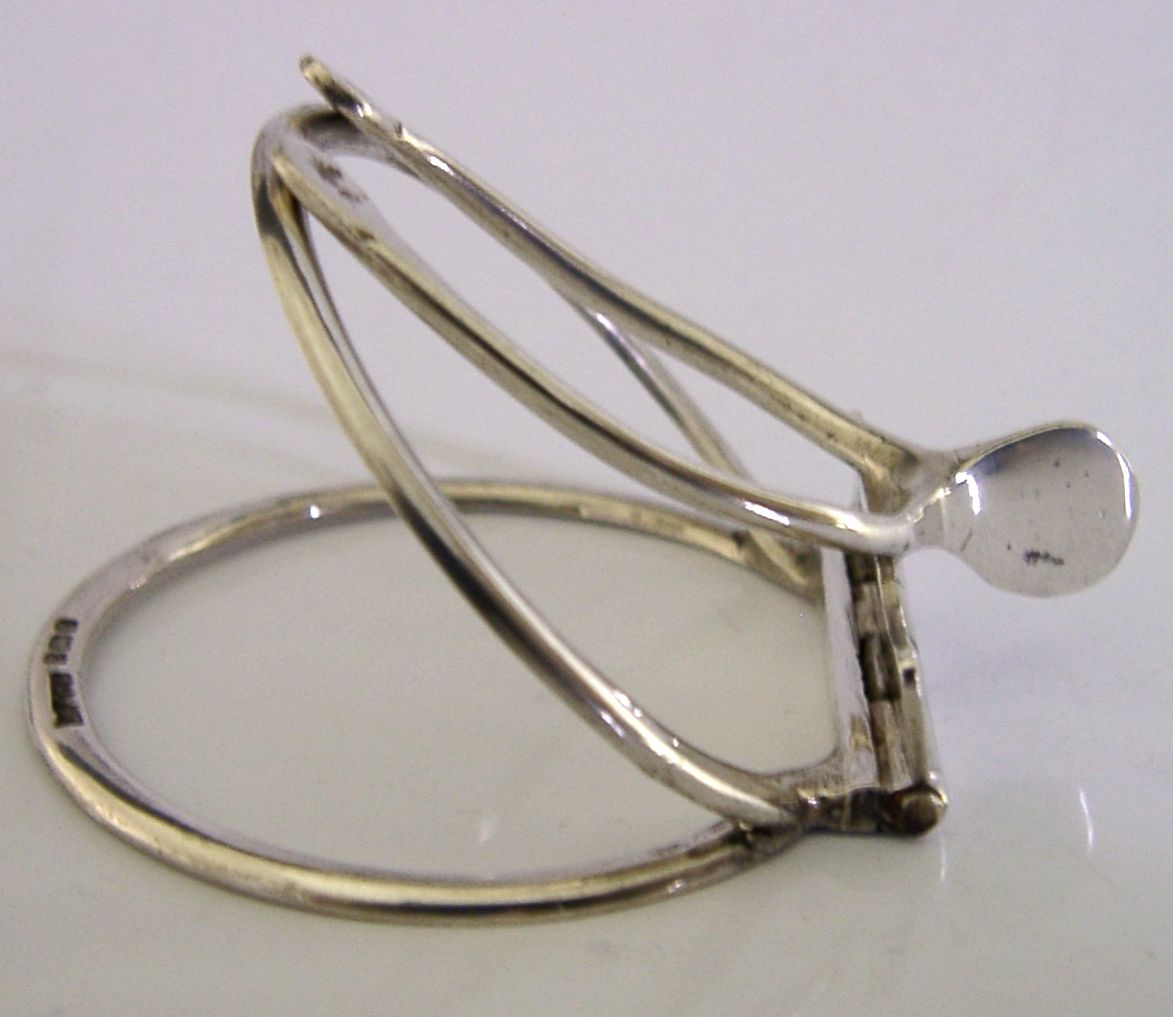 Porte-menu d'époque en argent massif sterling, forme de bréchet porte-bonheur, Birmingham 1905 photo for sale