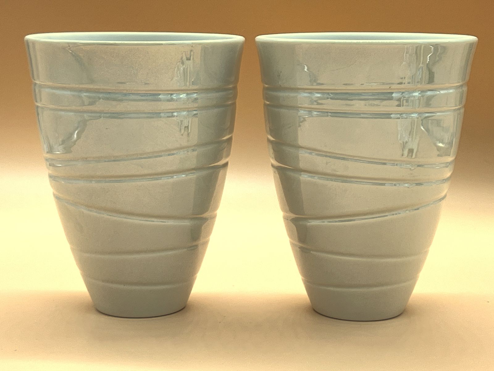 Paar Wedgwood Jasper Conran Pottery Lusterware Circles vazen.