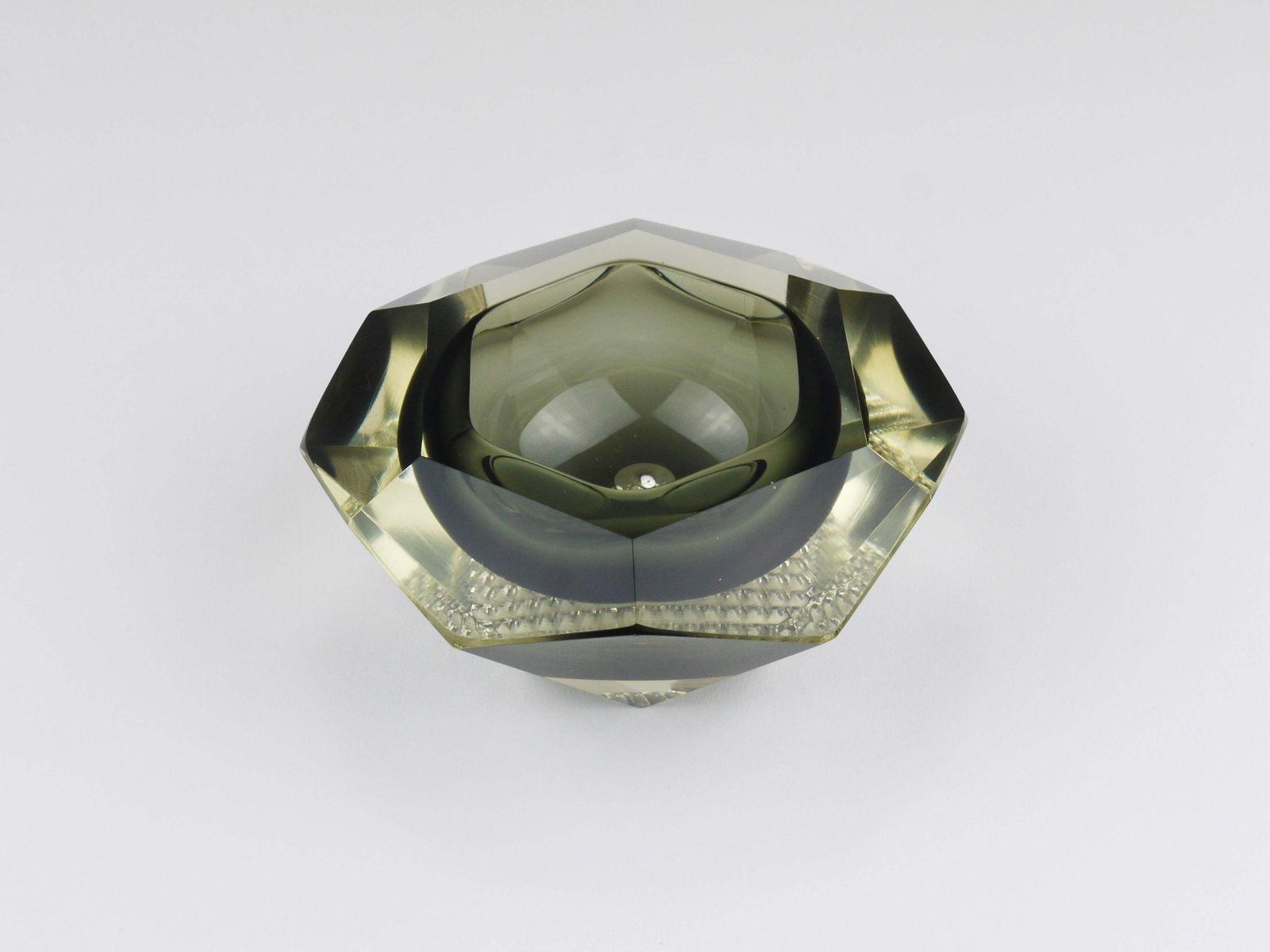 Mandruzzato Sommerso Faceted Diamond Caviar Bowl, Murano Glass, Italy, jaren 1960 photo Woonaccessoires