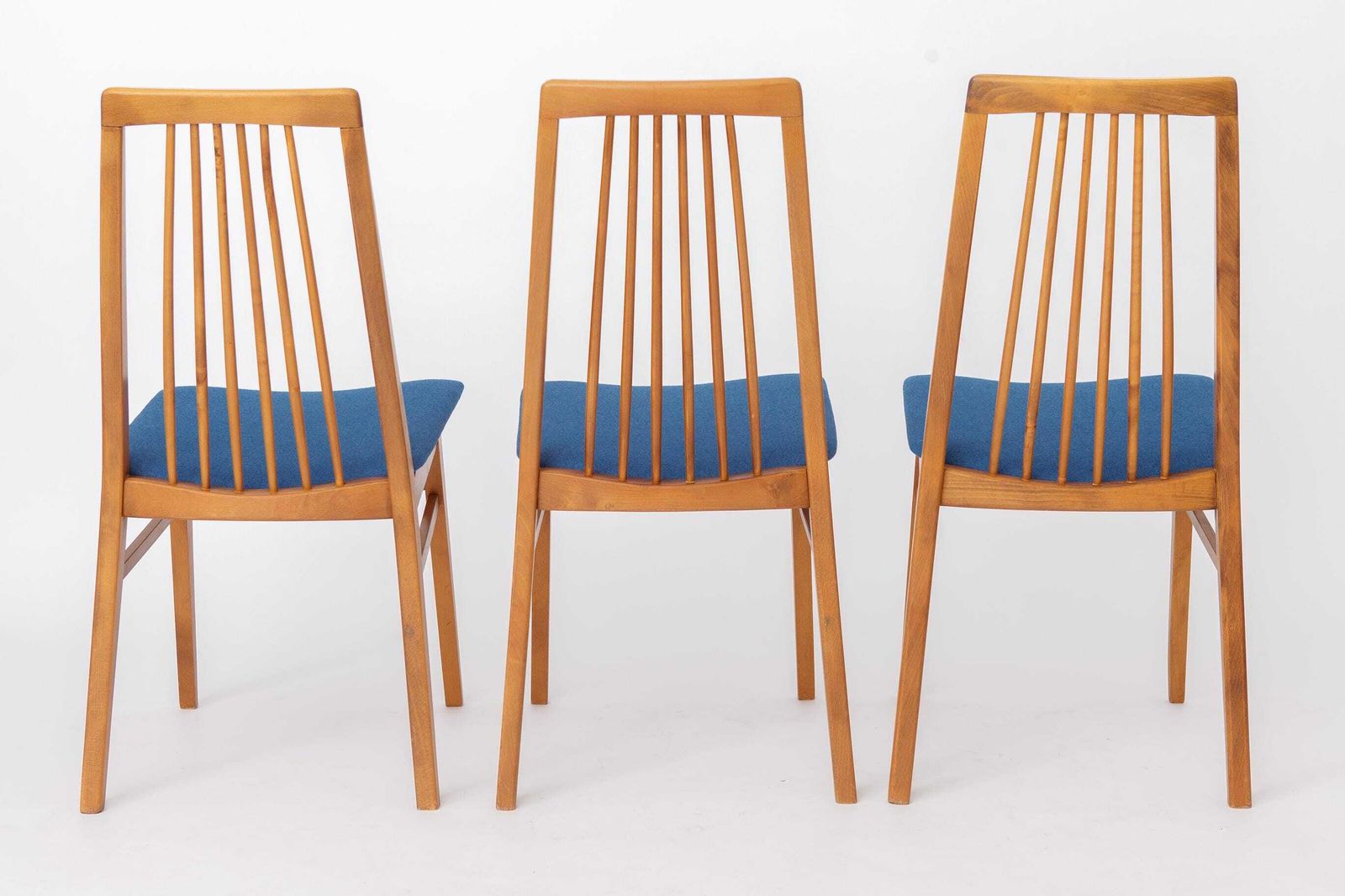 Set van 6 Duitse eetkamerstoelen, jaren 1960 | Massief beuken mid-century stoelen | Opnieuw bekleed photo 1209.0