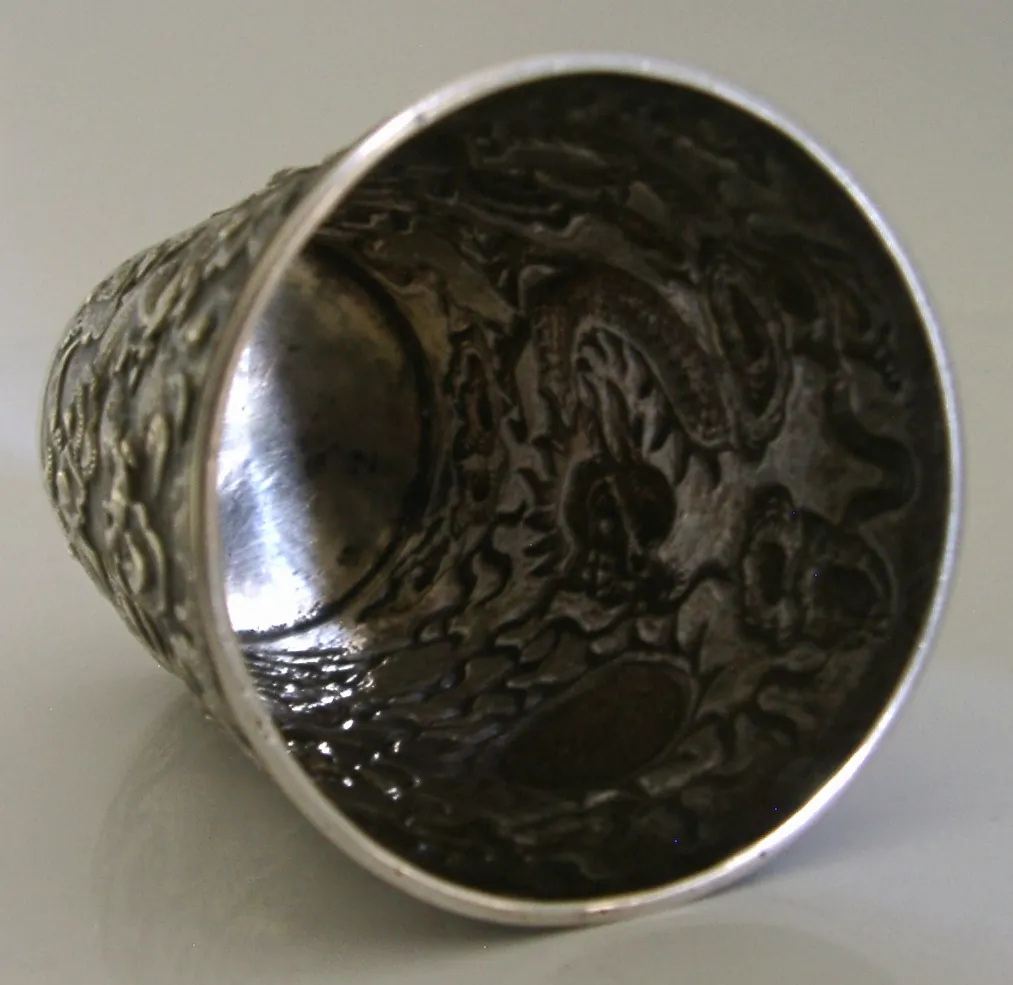 photo furniture Chinese Export Silver Beaker Cup Royal Cypher Cornet Crest ? 1901 Dragons 89g
