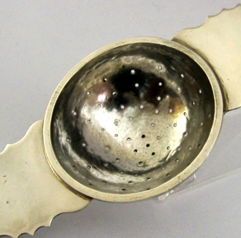 Grote Gehamerде Sterling Zilveren Citroenpers Punch Theezeef 6,5 inch 70g 1974