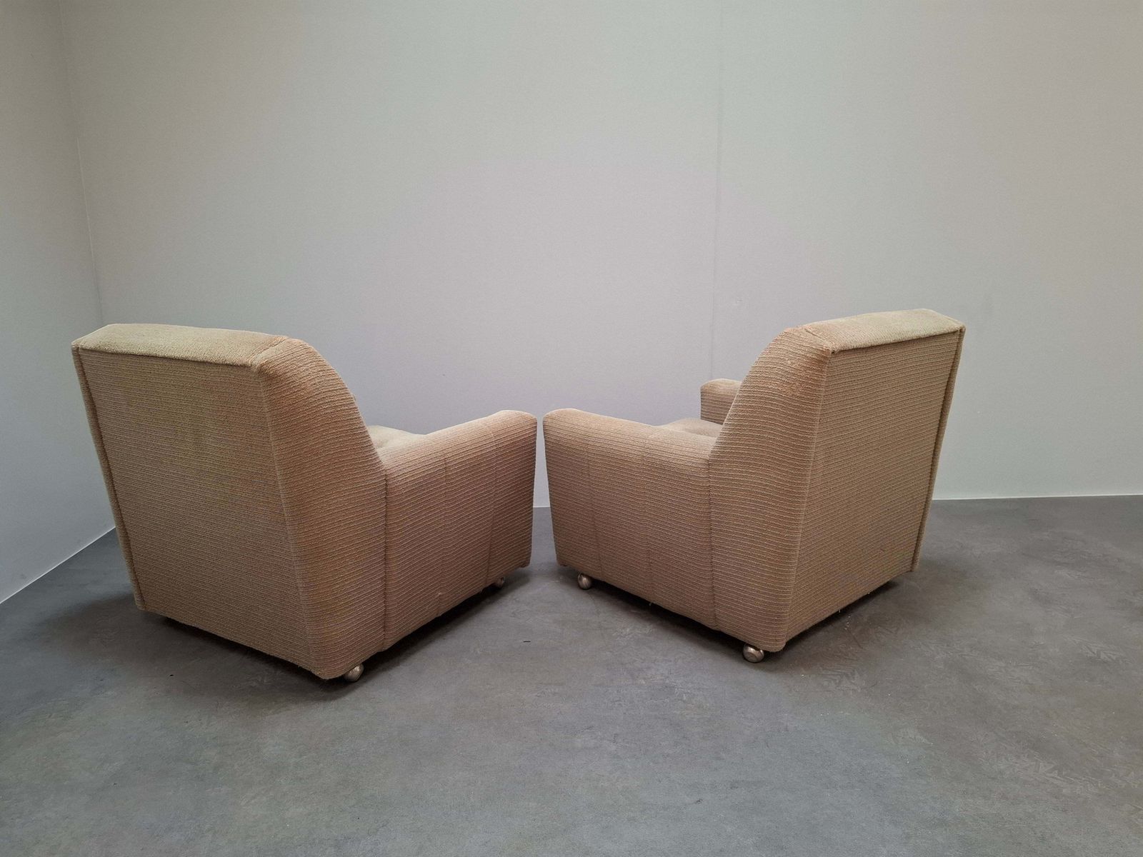 photo vinterior Paar Wiberg Mid-Century Modern fauteuils van Up Závody Rousínov, 1980