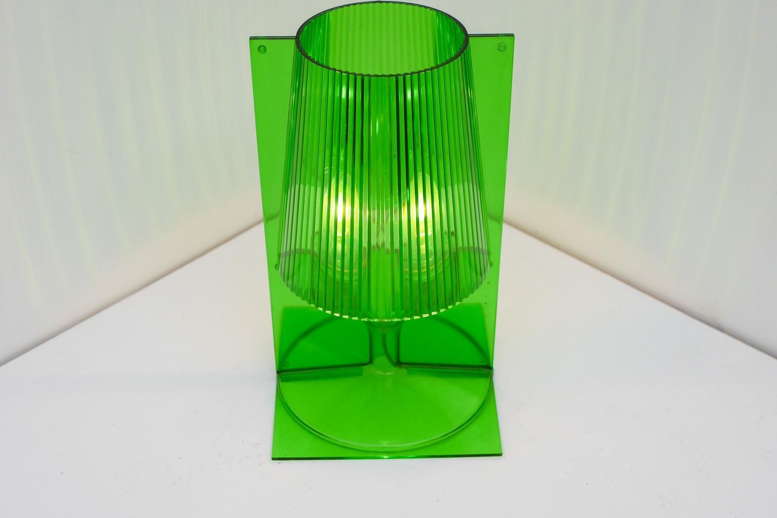 Kartell Take Table Lamp Ferruccio Laviani Green Transparent Polycarbonate 2003 photo vintage