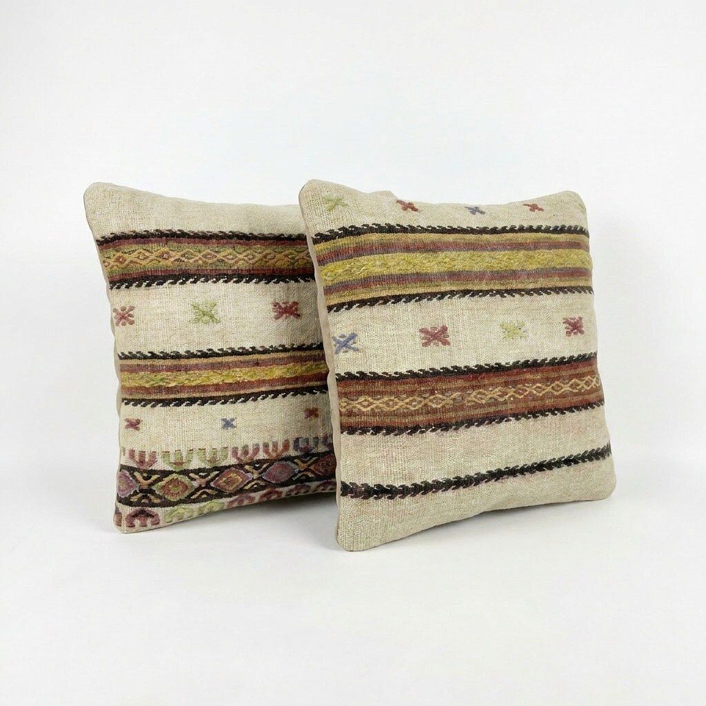 Oushak Kilim Kussenhoes 50 x 50 cm, Set van Twee photo for sale