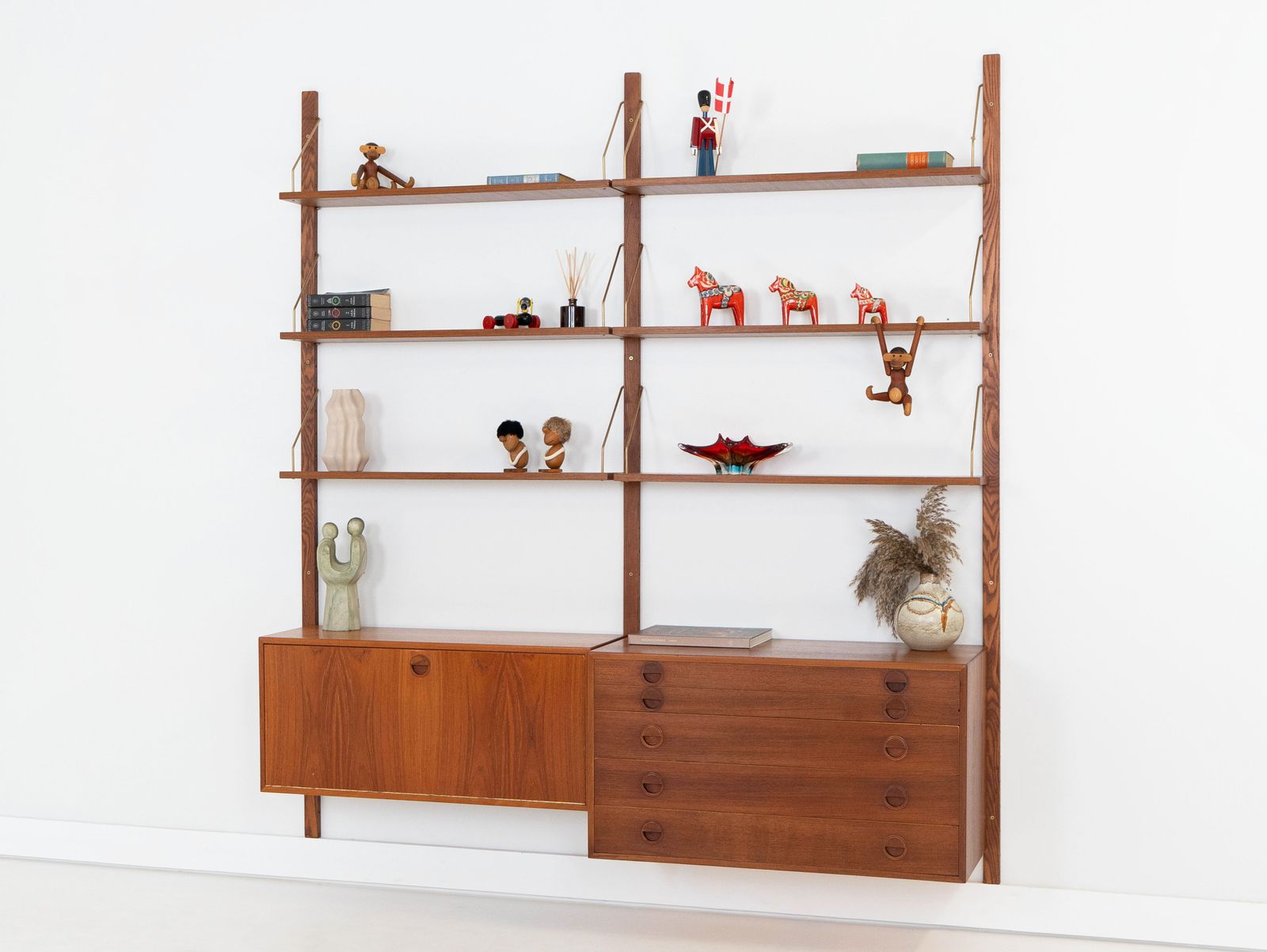 Teakhouten Modulaire Kast, Deens Design, jaren 1960, Ontworpen Door Rud Thygesen & Johnny Sørensen, Geproduceerd Door Hg Furniture photo for sale