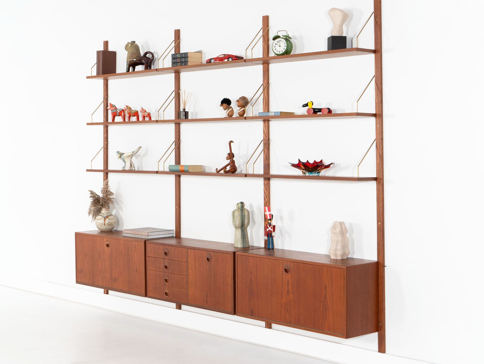 Teakhouten Modulaire Kast, Deens Design, jaren 1960, Ontworpen Door Rud Thygesen & Johnny Sørensen, Geproduceerd Door Hg Furniture photo Meubels