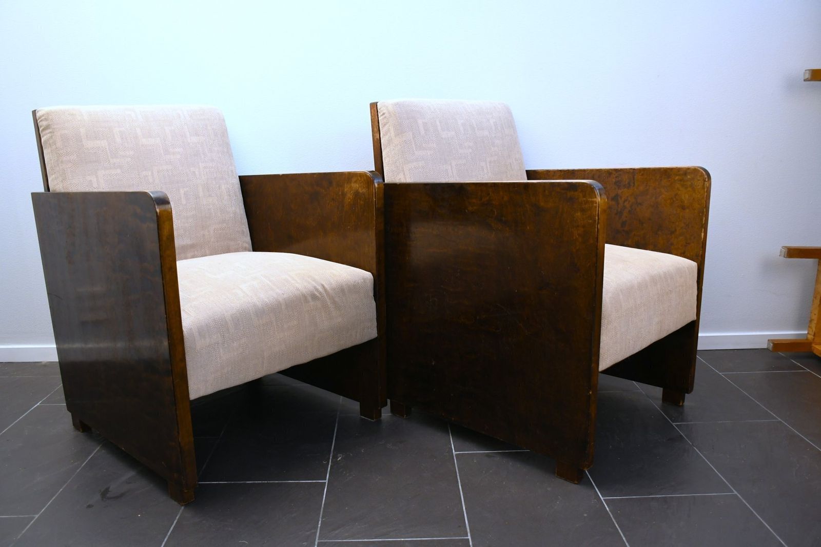 Swedish Grace fauteuils in gevlamd berkenhout, toegeschreven aan Axel Larsson voor Bodafors, eind jaren 1920, set van 2 photo for sale