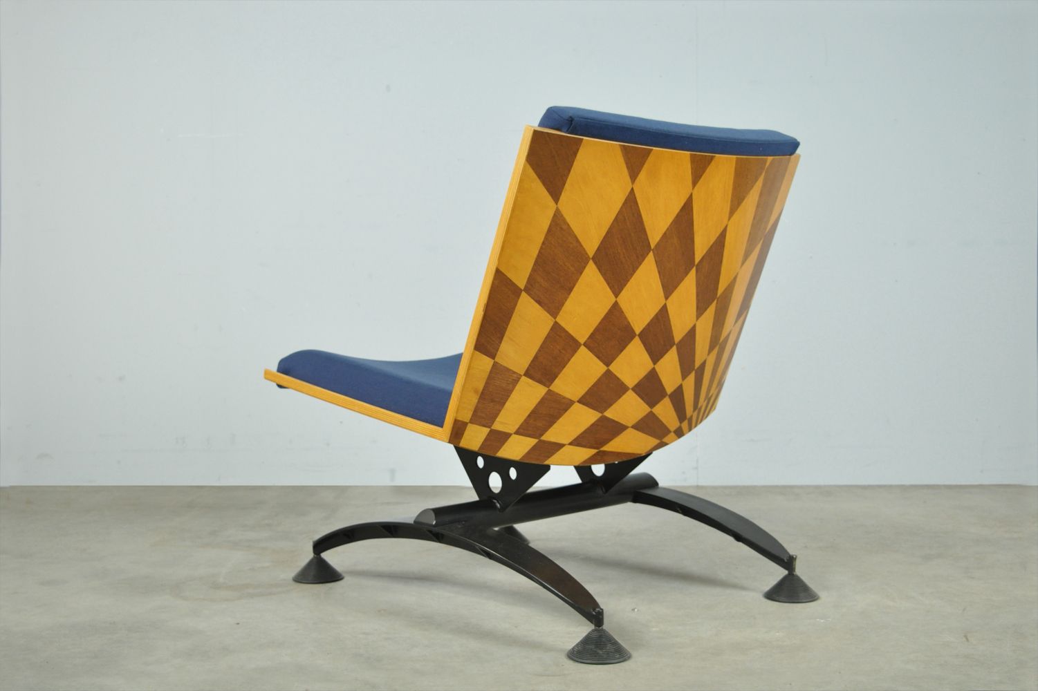 Postmoderne Nederlandse Vintage Fauteuil uit de jaren 80 van Mazairac & Boonzaaijer. photo buy