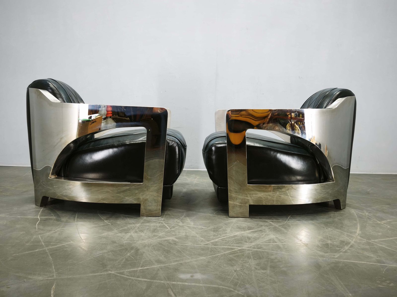 Paar Timothy Oulton Aviator fauteuils in leer en staal, jaren 1990 photo Meubels