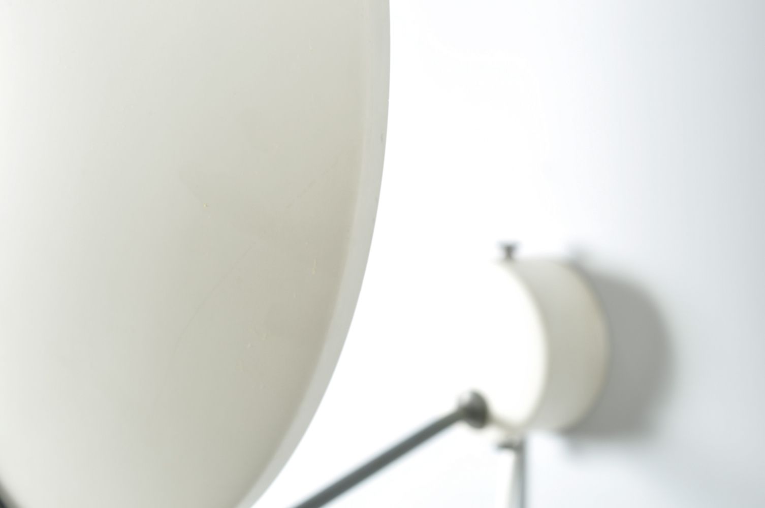 photo vinterior Stilnovo Zeldzame Wand- of Plafondlamp Model 232 van Bruno Gatta, Italië jaren 1960